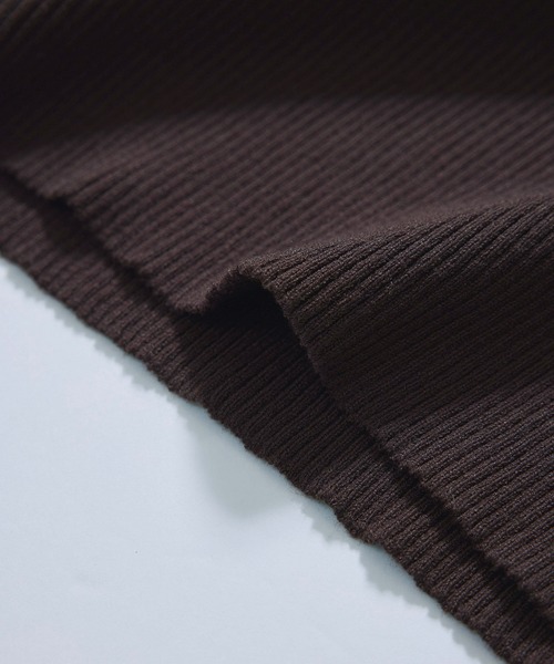 VIS（ビス）の「オフショルダーモチモチリブニット（ニット/セーター・レディース・ブラック/ダークブラウン/グレー/オフホワイト/グリーン系その他・FREE）」の12枚目の写真