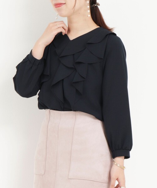 MICO COULIER（ミコクリエ）の「ジョーゼットフリルブラウス（シャツ/ブラウス・レディース・ホワイト系その他/ネイビー/モカ/ライトグレー・38）」の4枚目の写真