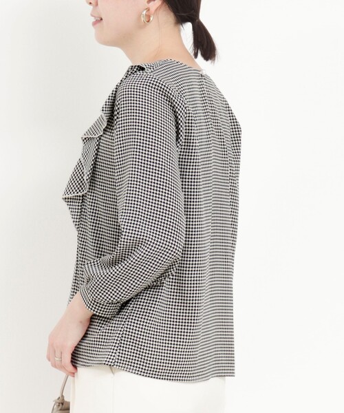 MICO COULIER（ミコクリエ）の「ジョーゼットフリルブラウス（シャツ/ブラウス・レディース・ホワイト系その他/ネイビー/モカ/ライトグレー・38）」の10枚目の写真