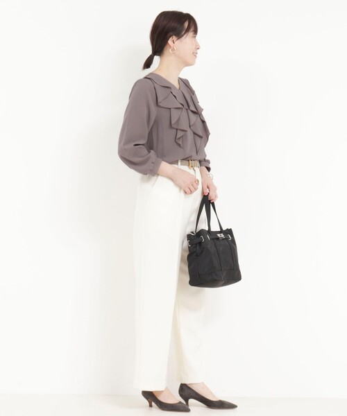 MICO COULIER（ミコクリエ）の「ジョーゼットフリルブラウス（シャツ/ブラウス・レディース・ホワイト系その他/ネイビー/モカ/ライトグレー・38）」の21枚目の写真