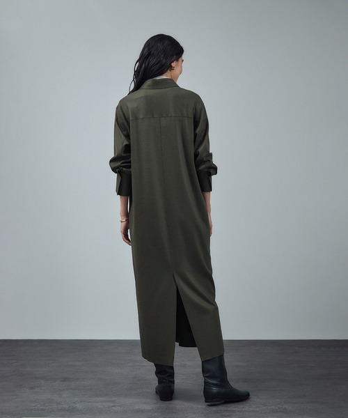 SALON adam et rope'（サロン アダム エ ロペ）の「ミルドジャージシャツワンピース（ワンピース・レディース・カーキ/ブラック・FREE）」の12枚目の写真