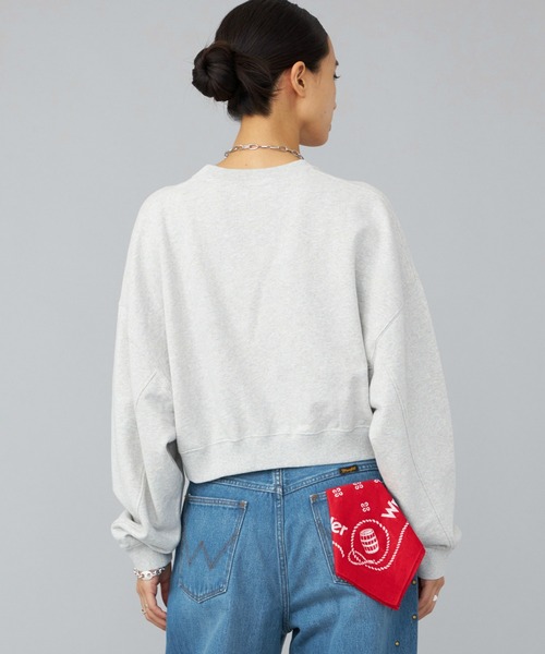 Lee(リー)の「Wrangler/ラングラー ユーズドパッチスウェット(スウェット・レディース・チャコールグレー/グレー・SMALL)」の13枚目の写真