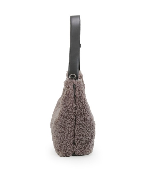 COLDE （コルデ）の「ボアショルダーバッグ（ショルダーバッグ・レディース・チャコール/アイボリー・FREE）」の15枚目の写真