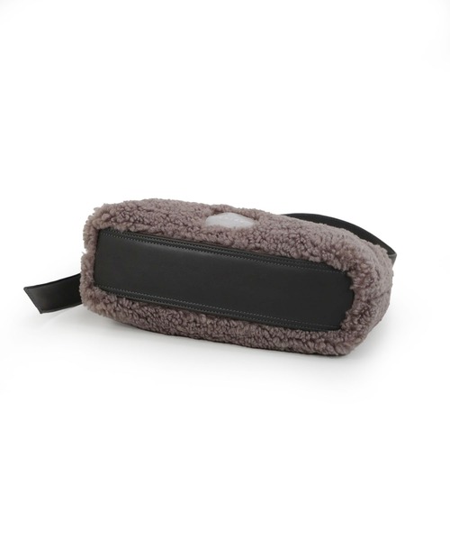 COLDE （コルデ）の「ボアショルダーバッグ（ショルダーバッグ・レディース・チャコール/アイボリー・FREE）」の16枚目の写真