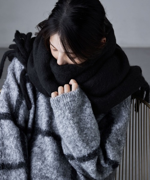 etoll.（エトル）の「フリンジシャギーボリュームマフラー（マフラー・レディース・ブラック/アイボリー/パープル/イエロー/ロイヤルブルー/グリーン/レッド・FREE）」の19枚目の写真