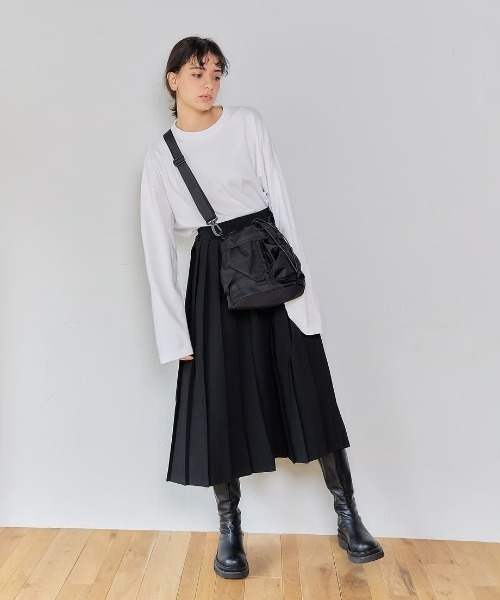 KALENO(カレノ)の「sickly pleats long skirt(スカート・レディース・グレー/ブラック/アイボリー・FREE)」の6枚目の写真