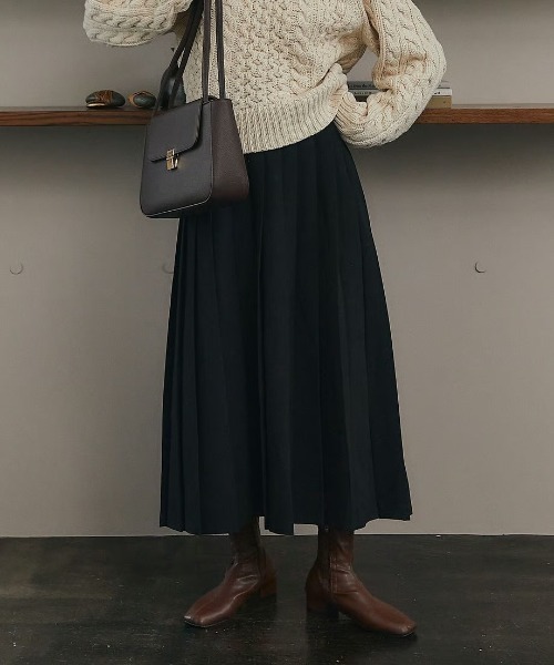 KALENO(カレノ)の「sickly pleats long skirt(スカート・レディース・グレー/ブラック/アイボリー・FREE)」の9枚目の写真