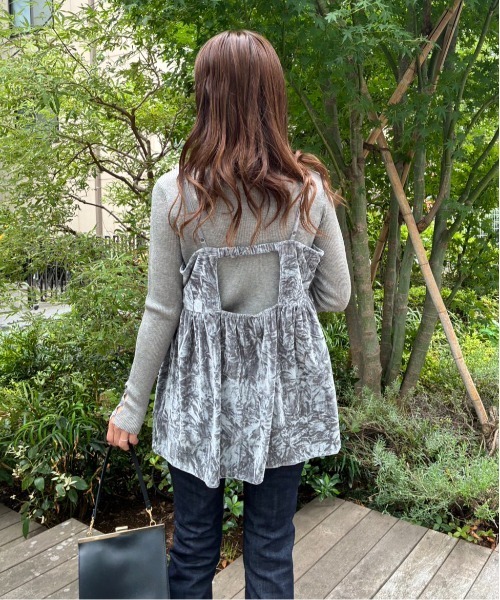 Sirin(シリン)の「【ZOZO限定】クラッシュベロアペプラムビスチェ(その他トップス・レディース・ブラウン/グレー・FREE)」の1枚目の写真