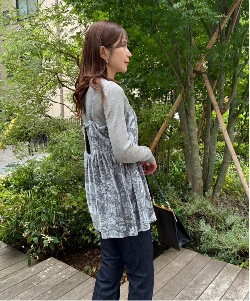 Sirin(シリン)の「【ZOZO限定】クラッシュベロアペプラムビスチェ(その他トップス・レディース・ブラウン/グレー・FREE)」の9枚目の写真
