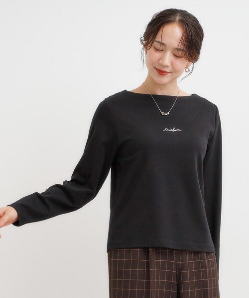 DRESKIP(ドレスキップ)の「【S-LL】お顔周りを美しく見せる ボートネックロンT(Tシャツ/カットソー・レディース・ホワイト系1/ダークブラウン系/ブラック系1/ピンク系2・01/02/03/04)」の5枚目の写真