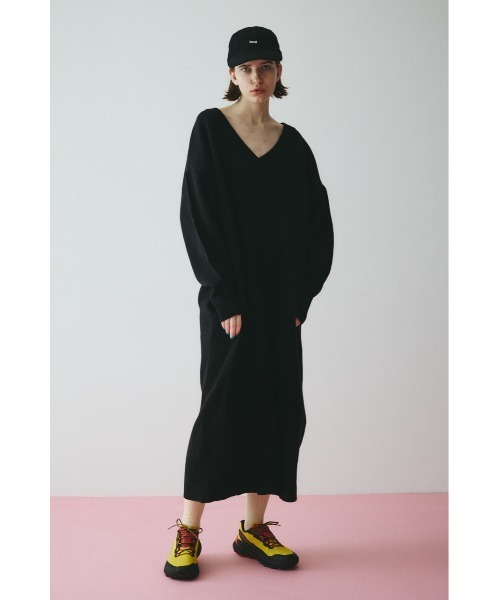 HeRIN.CYE(ヘリンドットサイ)の「V neck knit one piece Vネックニットワンピース(ワンピース・レディース・ブラック/グレー系その他/ホワイト系その他/パープル系その他・FREE)」の8枚目の写真