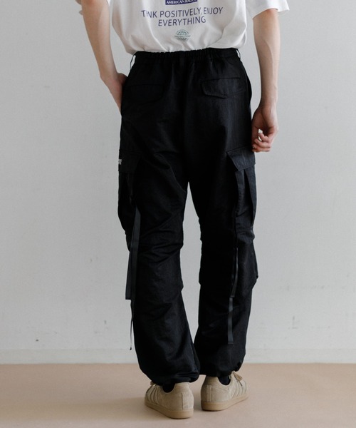 AMERICAN RAG CIE(アメリカンラグシー)の「【MEN】for BAYFLOW 6ポケットカーゴパンツ(カーゴパンツ・メンズ・ネイビー/ブラック・M/L)」の5枚目の写真