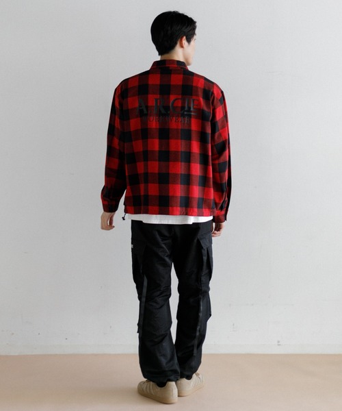 AMERICAN RAG CIE(アメリカンラグシー)の「【MEN】for BAYFLOW 6ポケットカーゴパンツ(カーゴパンツ・メンズ・ネイビー/ブラック・M/L)」の18枚目の写真