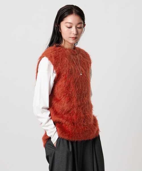 MARW UNITED ARROWS（マルゥ ユナイテッドアローズ）の「＜MARW UNITED ARROWS＞シャギー ニットベスト（ベスト・レディース・オレンジ/ブラック/ライトグレー・FREE）」の4枚目の写真