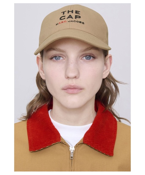 A.P.C.(アーペーセー)の「THE CHARLIE CAP / A.P.C. x MARC JACOBS(キャップ・レディース・ベージュ系その他・S)」の2枚目の写真
