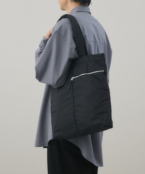 kuros'(クロス)の「【kuros’オリジナル】高密度織ナイロントートバッグ 豊岡産(トートバッグ・レディース・ブラック・FREE)」の15枚目の写真
