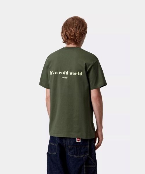 Carhartt WIP(カーハートダブリューアイピー)の「Carhartt WIP S/S COLD WORLD T-SHIRT(カーハートワークインプログレス ショートスリーブ コールドワールド Tシャツ)(Tシャツ/カットソー・メンズ・グリーン系/ピンク系・SMALL/MEDIUM/LARGE/X-LARGE)」の5枚目の写真
