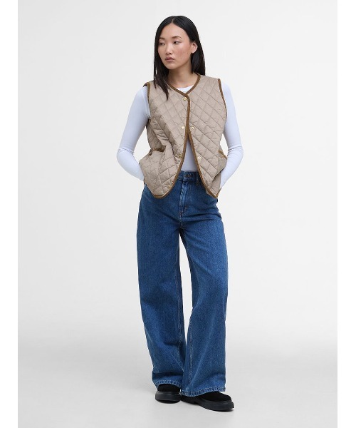 Barbour(バブアー)の「Wilmaキルティング ベスト(レディース)(その他アウター・レディース・ベージュ/ブラック・10/8)」の7枚目の写真