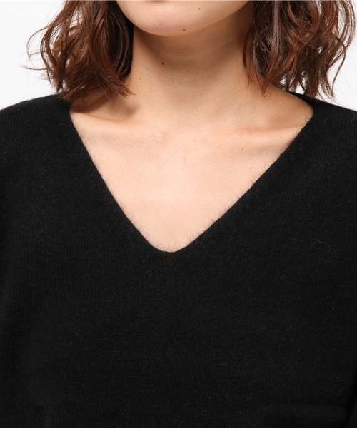 DouDou（ドゥドゥ）の「【DouDou】フェレットVネックニット（ニット/セーター・レディース・グレー/ラベンダー/ブラック/ネイビー・FREE）」の8枚目の写真