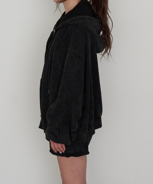 RAY CASSIN（レイカズン）の「ピグメントルーズスウェット / パーカー（パーカー・レディース・ブラック/ベージュ/ブラウン・FREE）」の12枚目の写真