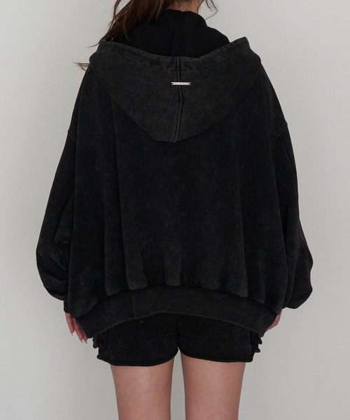 RAY CASSIN（レイカズン）の「ピグメントルーズスウェット / パーカー（パーカー・レディース・ブラック/ベージュ/ブラウン・FREE）」の13枚目の写真