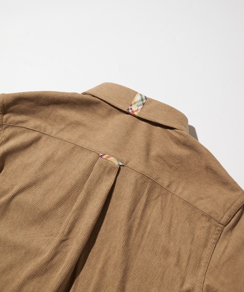 Arnold Palmer(アーノルドパーマー)の「16Wコーデュロイ シェア シャツ(シャツ/ブラウス・レディース・ブラック/グレイッシュベージュ/アッシュブラウン・LL/L/M/S/XS)」の10枚目の写真