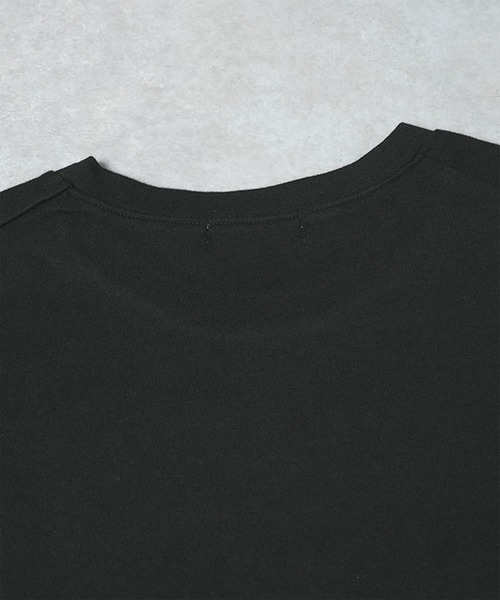SOLAMONAT（ソラモナ）の「ベーシック天竺　ベーシッククルーネックカットソー（Tシャツ/カットソー・レディース・ホワイト/モカ/グレー/ブラック・FREE）」の14枚目の写真