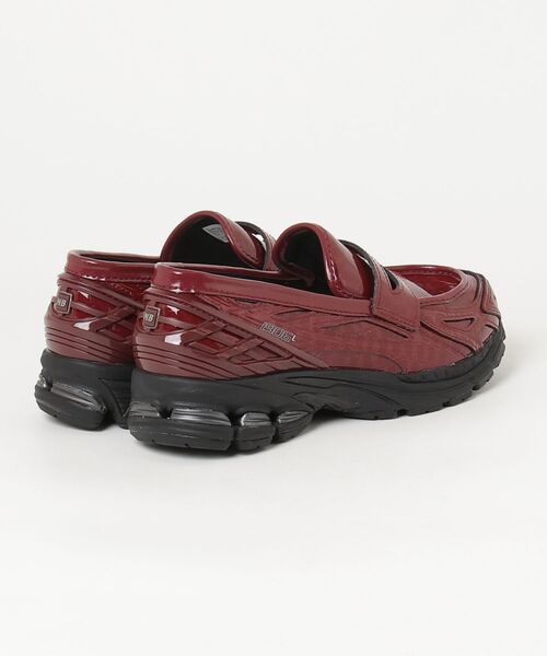 NEW BALANCE（ニューバランス）の「1906L（ローファー・メンズ・レッド・30.0cm/29.0cm/23.5cm/23.0cm/22.5cm/22.0cm/28.5cm/28.0cm/27.5cm/27.0cm/26.5cm/26.0cm/25.5cm/25.0cm/24.5cm/24.0cm）」の4枚目の写真