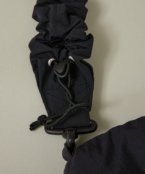 COBMASTER（コブマスター）の「【COBMASTER/コブマスター】PADDED-MUFFIN SQUIRE SHOULDER/パデット/ユニセックス【WEB限定】（バックパック/リュック・メンズ・ライトベージュ/ブラック/オレンジ・フリー）」の5枚目の写真