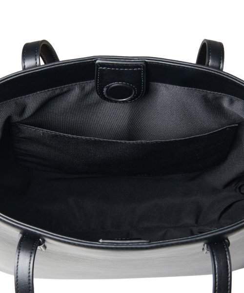 MUSINSA STANDARD WOMAN(ムシンサスタンダードウーマン)の「ウィメンズ シンセティックレザー ショッパーバッグ(ショルダーバッグ・レディース・その他・FREE)」の6枚目の写真