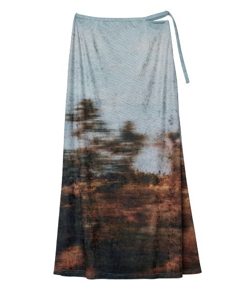Ameri(アメリ)の「UND LANDSCAPE PRINT WAIST SLIT SKIRT(スカート・レディース・パープル/グリーン/ブルー・SMALL/MEDIUM)」の12枚目の写真