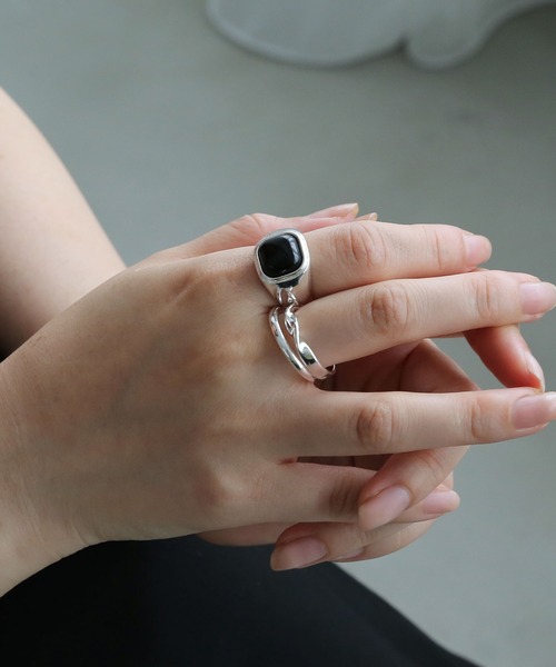 colleca la（コレカラ）の「スクエアワイドリングセット（リング・レディース・その他1/その他2・FREE）」の2枚目の写真