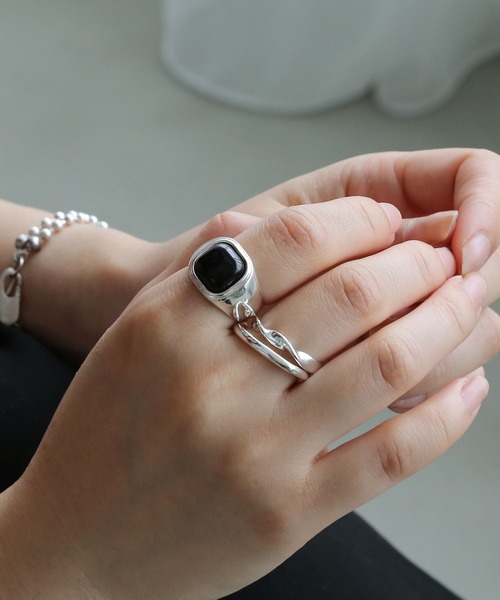 colleca la（コレカラ）の「スクエアワイドリングセット（リング・レディース・その他1/その他2・FREE）」の4枚目の写真