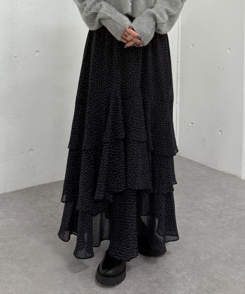 archives(アルシーヴ)の「ドットアソートフリルティアードスカート(スカート・レディース・ホワイト×ブラウン/アイボリー/ホワイト×ブラック/ブラック・MEDIUM)」の13枚目の写真