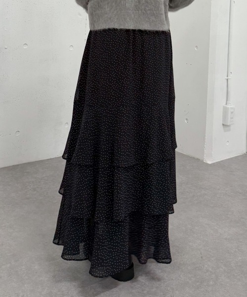 archives(アルシーヴ)の「ドットアソートフリルティアードスカート(スカート・レディース・ホワイト×ブラウン/アイボリー/ホワイト×ブラック/ブラック・MEDIUM)」の16枚目の写真