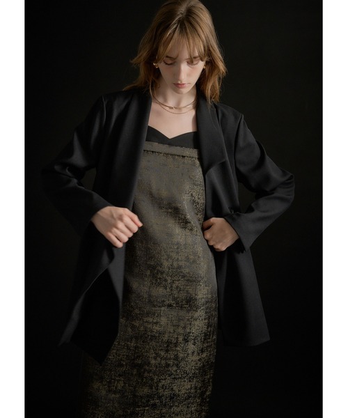 LE'RURE（リルアー）の「Irregular collar design jacket（テーラードジャケット・レディース・ベージュ/ブラック/グレー・SMALL/MEDIUM）」の7枚目の写真