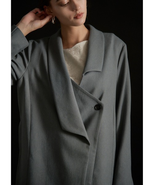 LE'RURE（リルアー）の「Irregular collar design jacket（テーラードジャケット・レディース・ベージュ/ブラック/グレー・SMALL/MEDIUM）」の17枚目の写真