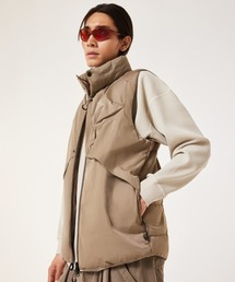 OAKLEY（オークリー）の「OAKLEY Fgl Red Code Vest 5.7（オークリー Fgl レッドコード ベスト 5.7）（ベスト・メンズ）」