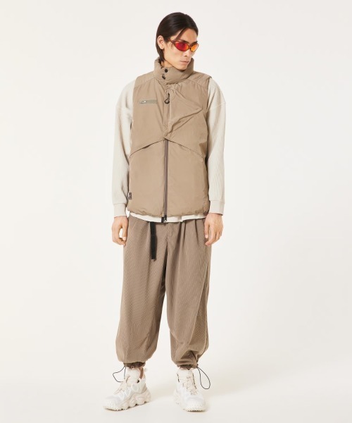 OAKLEY（オークリー）の「OAKLEY Fgl Red Code Vest 5.7（オークリー Fgl レッドコード ベスト 5.7）（ベスト・メンズ・ブラウン系/グレー系・SMALL/MEDIUM/LARGE）」の19枚目の写真