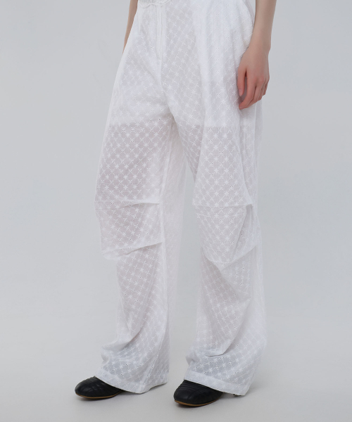 CHICKS(チックス)の「Punching Parachute Pants White(その他パンツ・レディース・ホワイト・FREE)」の2枚目の写真