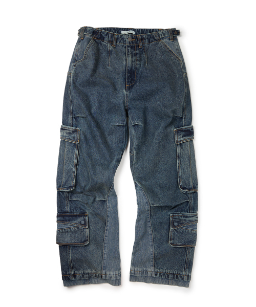 ETCE(イーティーシーイー)の「LAYERED BACK CARGO DENIM PANTS 2.0 (BLUE)(デニムパンツ・メンズ・その他・MEDIUM/LARGE/X-LARGE)」の2枚目の写真