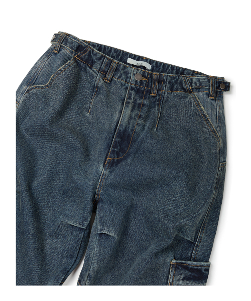 ETCE(イーティーシーイー)の「LAYERED BACK CARGO DENIM PANTS 2.0 (BLUE)(デニムパンツ・メンズ・その他・MEDIUM/LARGE/X-LARGE)」の4枚目の写真