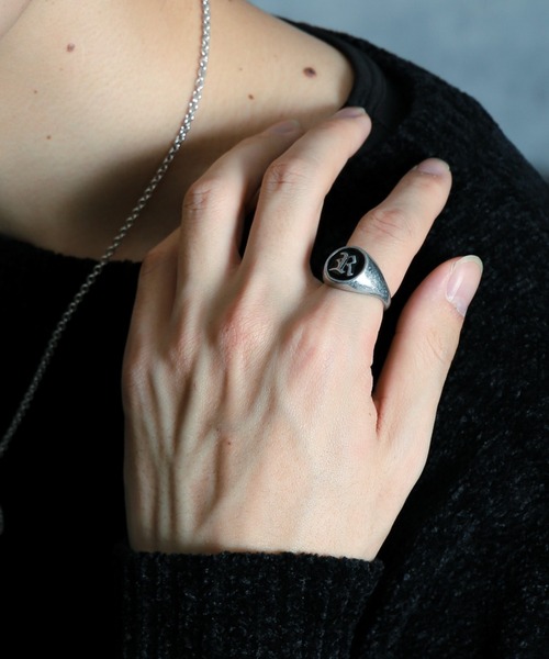 WEGO（ウィゴー）の「WEGO/イニシャルボリュームリング（リング・メンズ・その他4/その他3/その他2/その他1・FREE）」の9枚目の写真