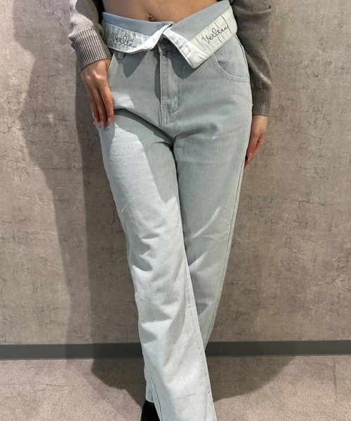 Mejoul(メジュール)の「【2026春夏新作】ウエスト折り返しハイウエストワイドデニムパンツ(デニムパンツ・レディース・ブルー・M/L)」の9枚目の写真