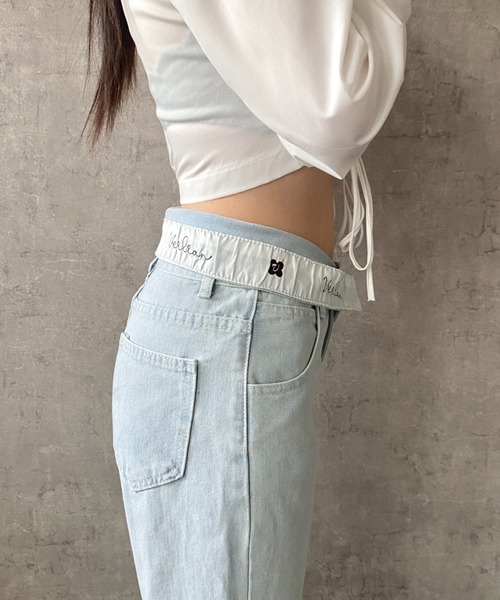 Mejoul(メジュール)の「ウエスト折り返しハイウエストワイドデニムパンツ(デニムパンツ・レディース・ブルー・M/L)」の12枚目の写真