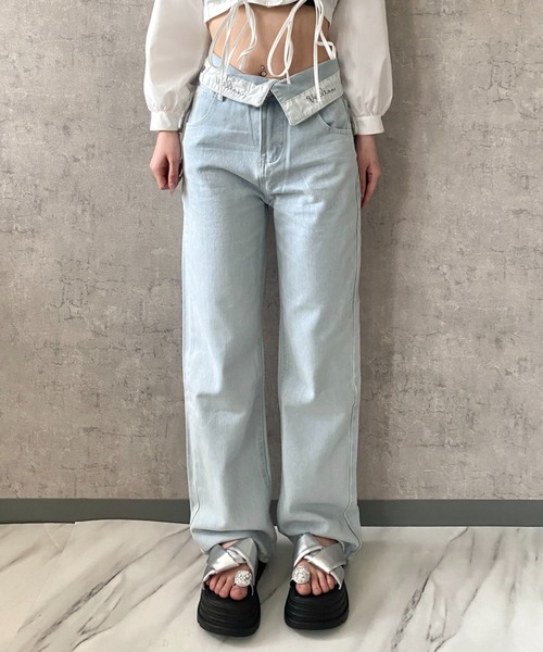 Mejoul(メジュール)の「ウエスト折り返しハイウエストワイドデニムパンツ(デニムパンツ・レディース・ブルー・M/L)」の10枚目の写真