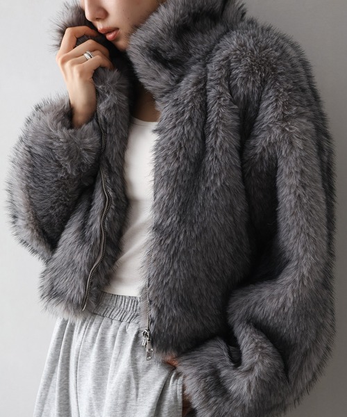 SpRay（スプレイ）の「MIXファースタンドジップブルゾン（ブルゾン・レディース・チャコールグレー/ベージュ/アイボリー/モカ・FREE）」の11枚目の写真