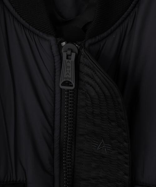 Alpha Industries(アルファインダストリーズ)の「Alpha Industries/アルファインダストリーズ/MA‐1 ULCANS FLIGHT JACKET/エムエーワン ウルカンズ フライト ジャケット(MA-1・メンズ・ブラック・S/L/M)」の11枚目の写真