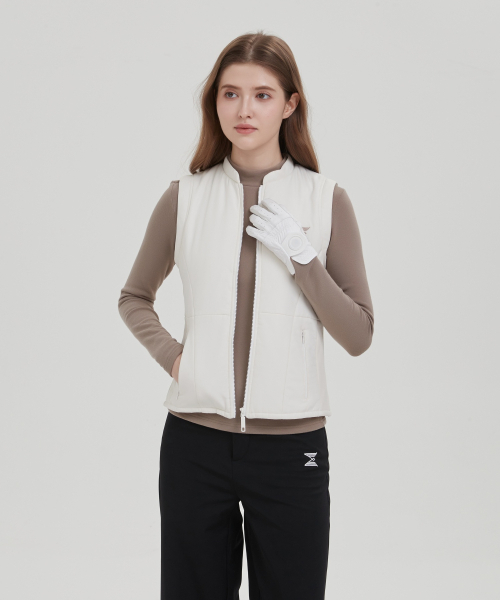 E.PARCA（イパルカ）の「インティモ コージーパディングジップアップベスト（ダウンベスト・レディース・その他・SMALL/MEDIUM/LARGE）」の2枚目の写真