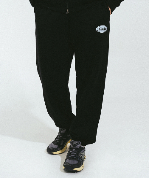 KENDA(ケンダ)の「DREAMCATCHER SWEATPANTS (BLACK)(スウェットパンツ・レディース・ブラック・SMALL/MEDIUM/LARGE)」の3枚目の写真